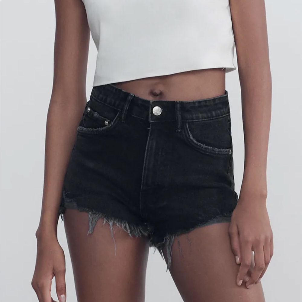 Zara Hi-Rise Black Denim Shorts